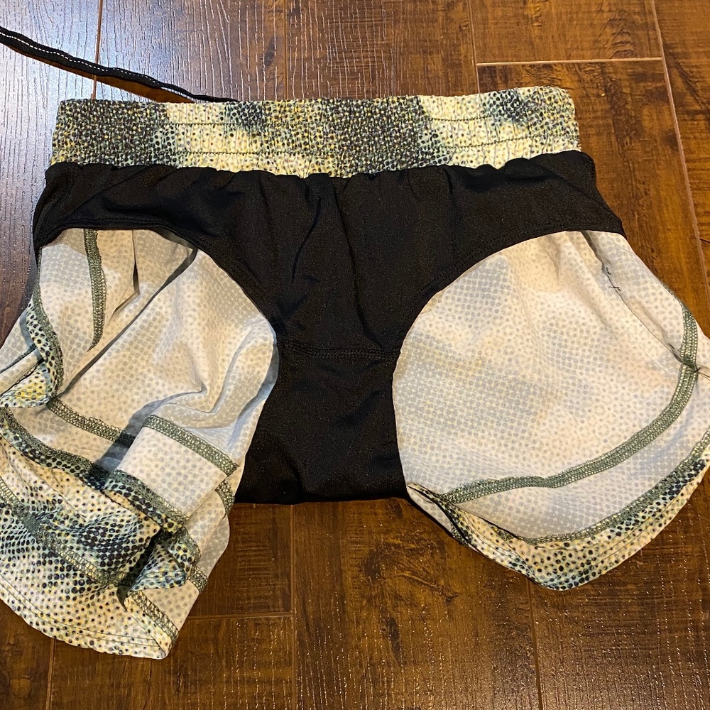 MGP Shorts - Picture 6 of 8